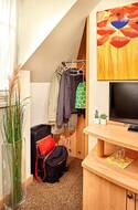 csm Kleiderniesche Standard Einbettzimmer Pension Kasper 8a3d1606e2 sm